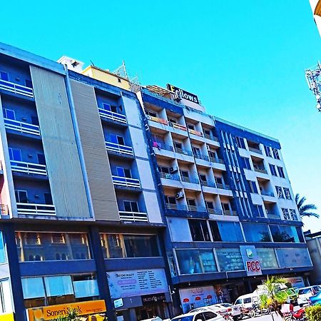 Comfortable Rental Apartments In Bahria Town Равалпінді Екстер'єр фото