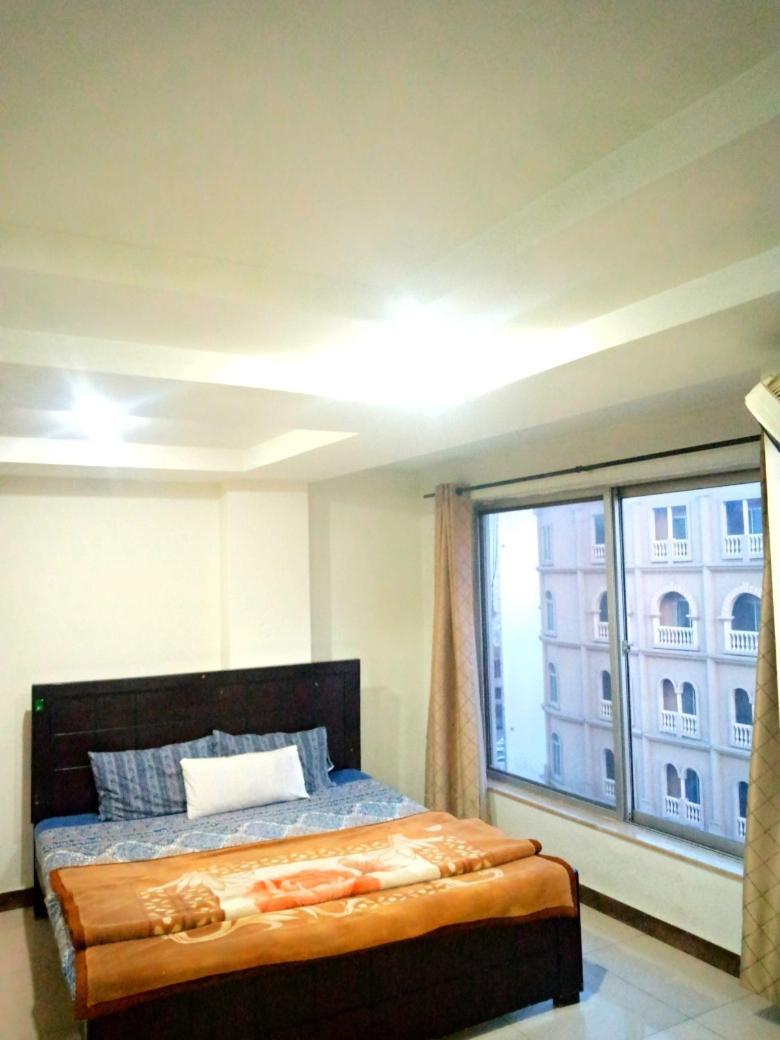 Comfortable Rental Apartments In Bahria Town Равалпінді Екстер'єр фото