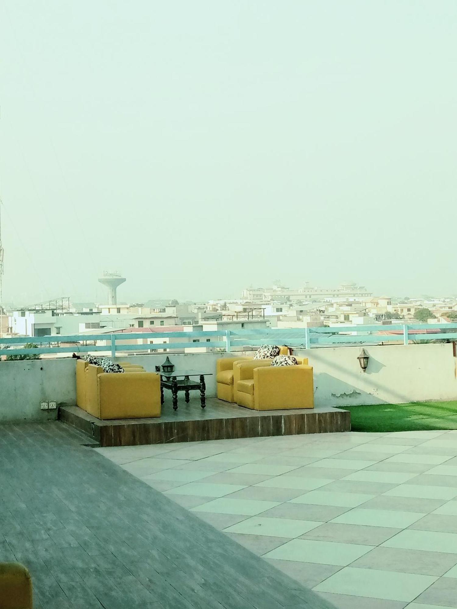 Comfortable Rental Apartments In Bahria Town Равалпінді Екстер'єр фото