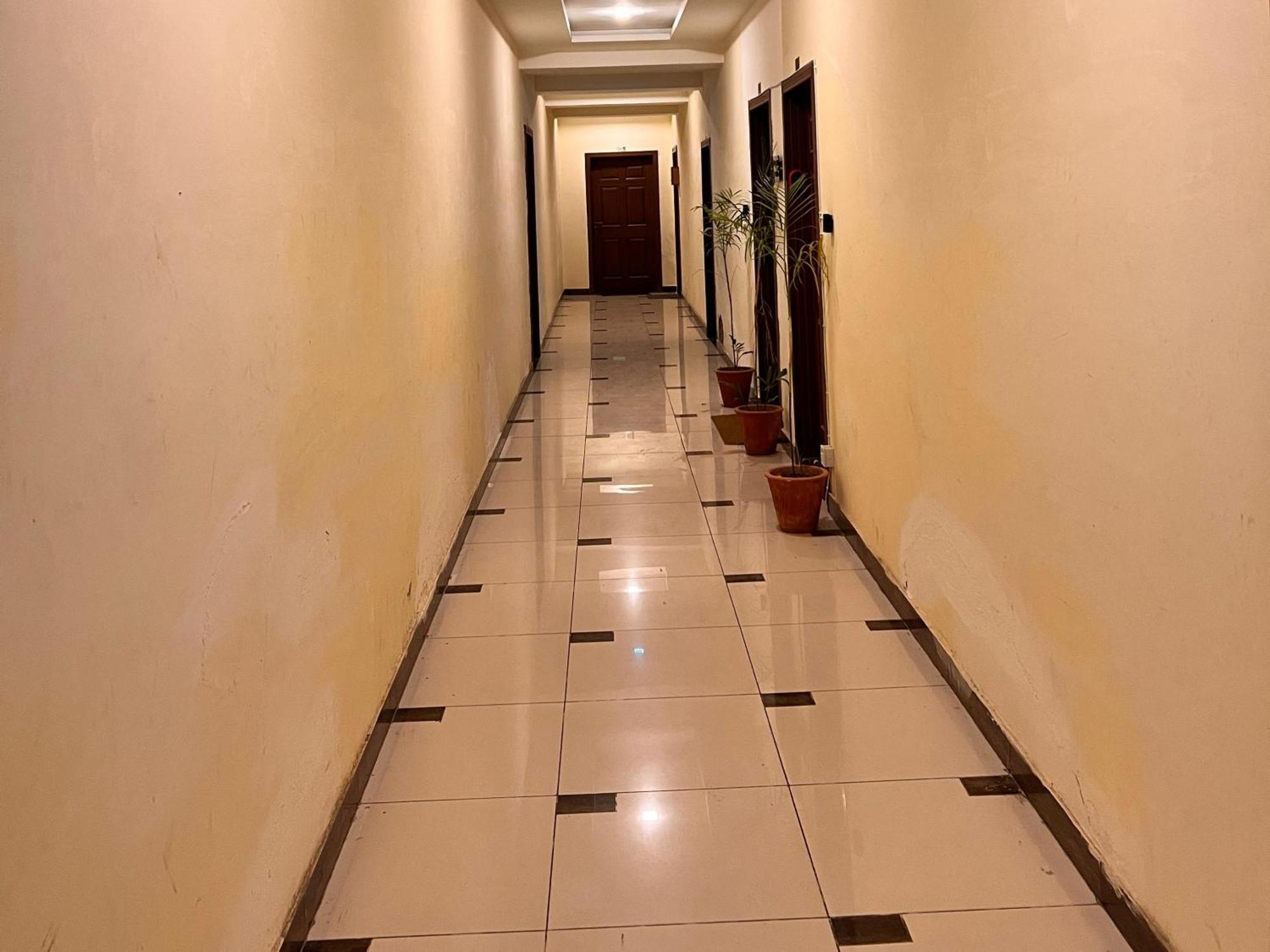Comfortable Rental Apartments In Bahria Town Равалпінді Номер фото